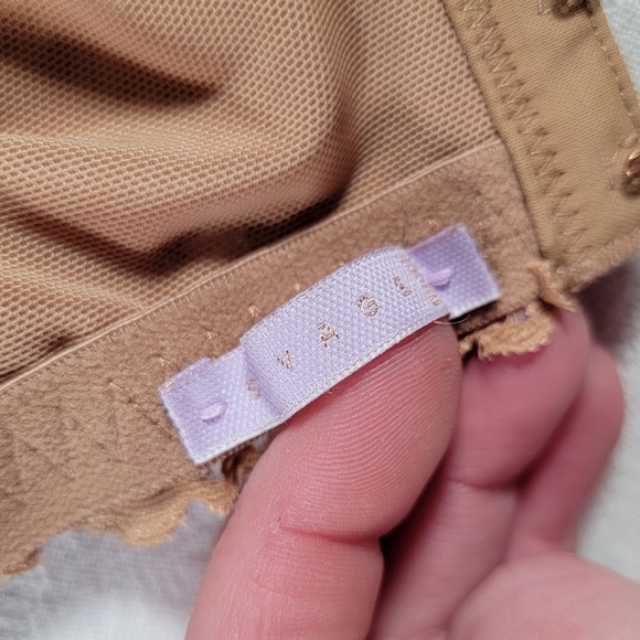 savage x fenty tan lace underwire padded push up bra 42D nwot intimates bras - Picture 7 of 9